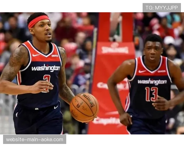 奇才单点强攻策略对阵活塞挡拆体系,核心缺阵影响战术执行效率 奇才单点强攻策略对阵活塞挡拆体系,核心缺阵影响战术执行效率